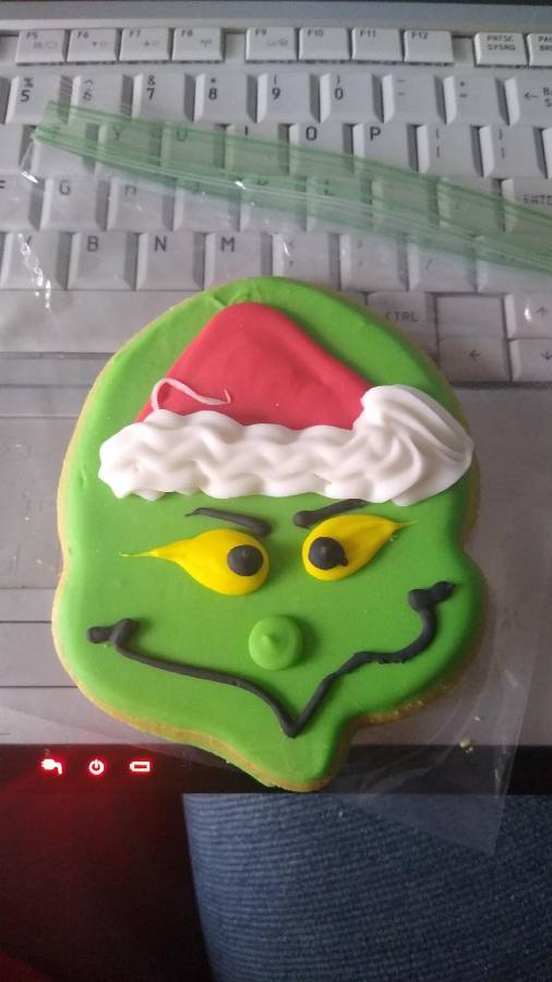 Attached picture Grinch cookie.jpg